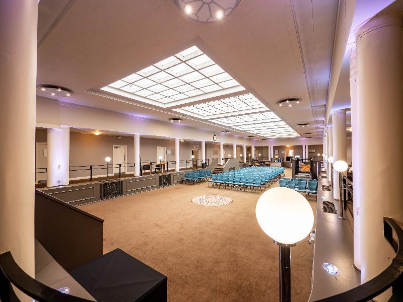The Conference Centre And 3*